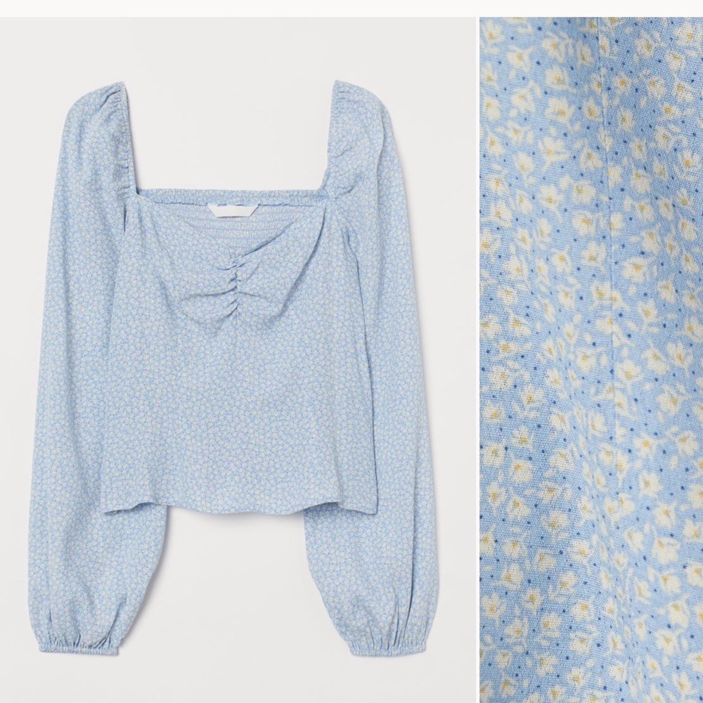 NWT Puff Sleeved Blouse